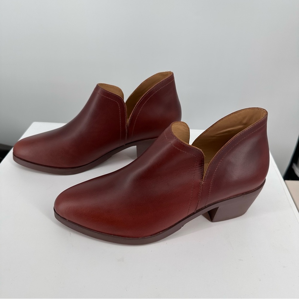 Nisolo Leather Ankle Boot in Auburn size 8 New in Box - Picture 8 of 13